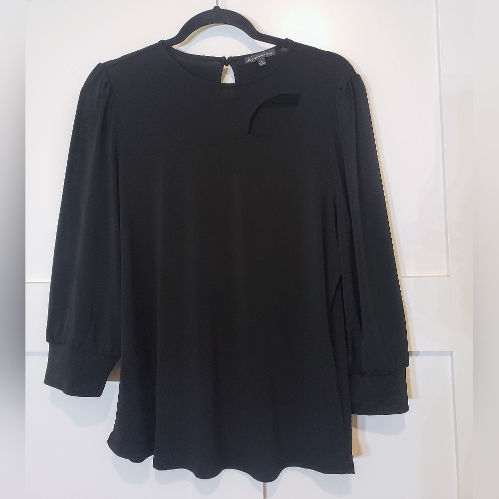 Adrianna Papell Tunic Top Women's Size Medium Black Lightweight Flowy Ca…